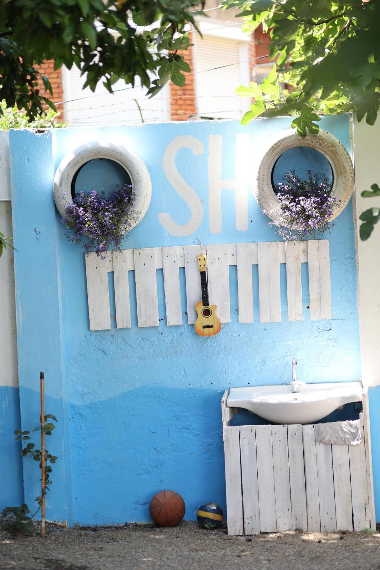 Hostel Osho Тирана Экстерьер фото